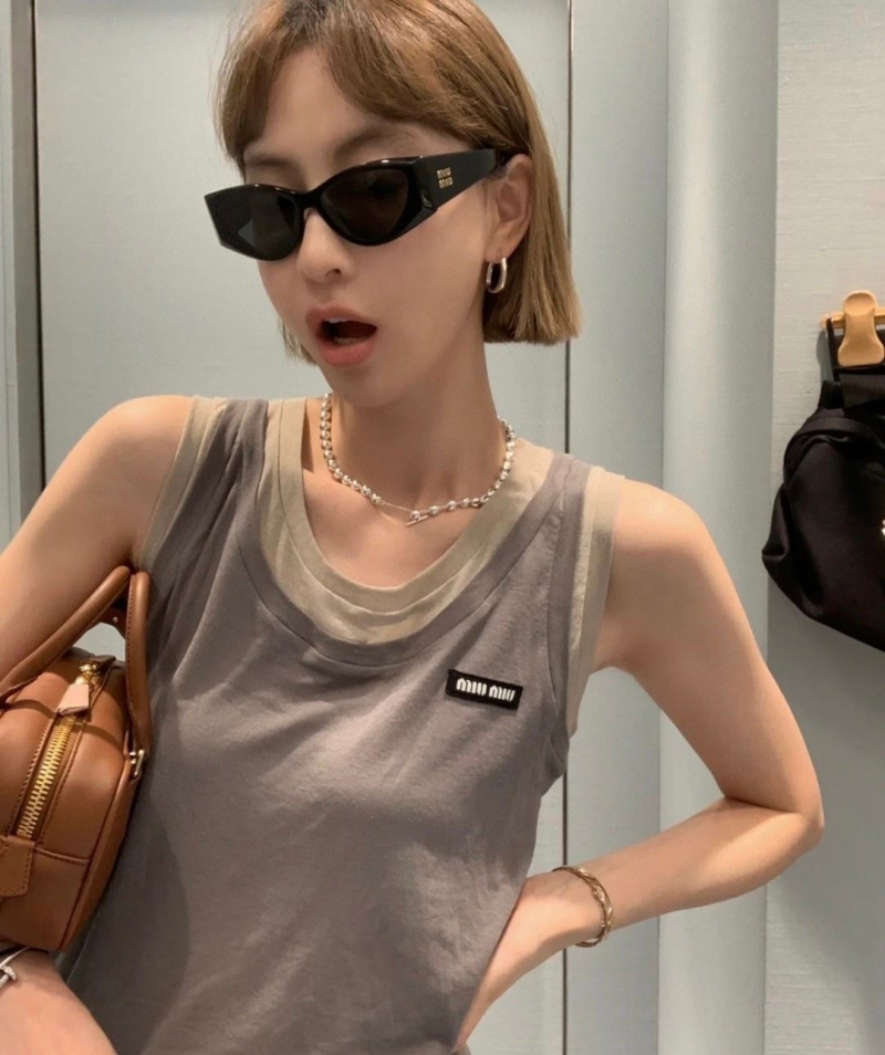 Miu miu Sunglasses